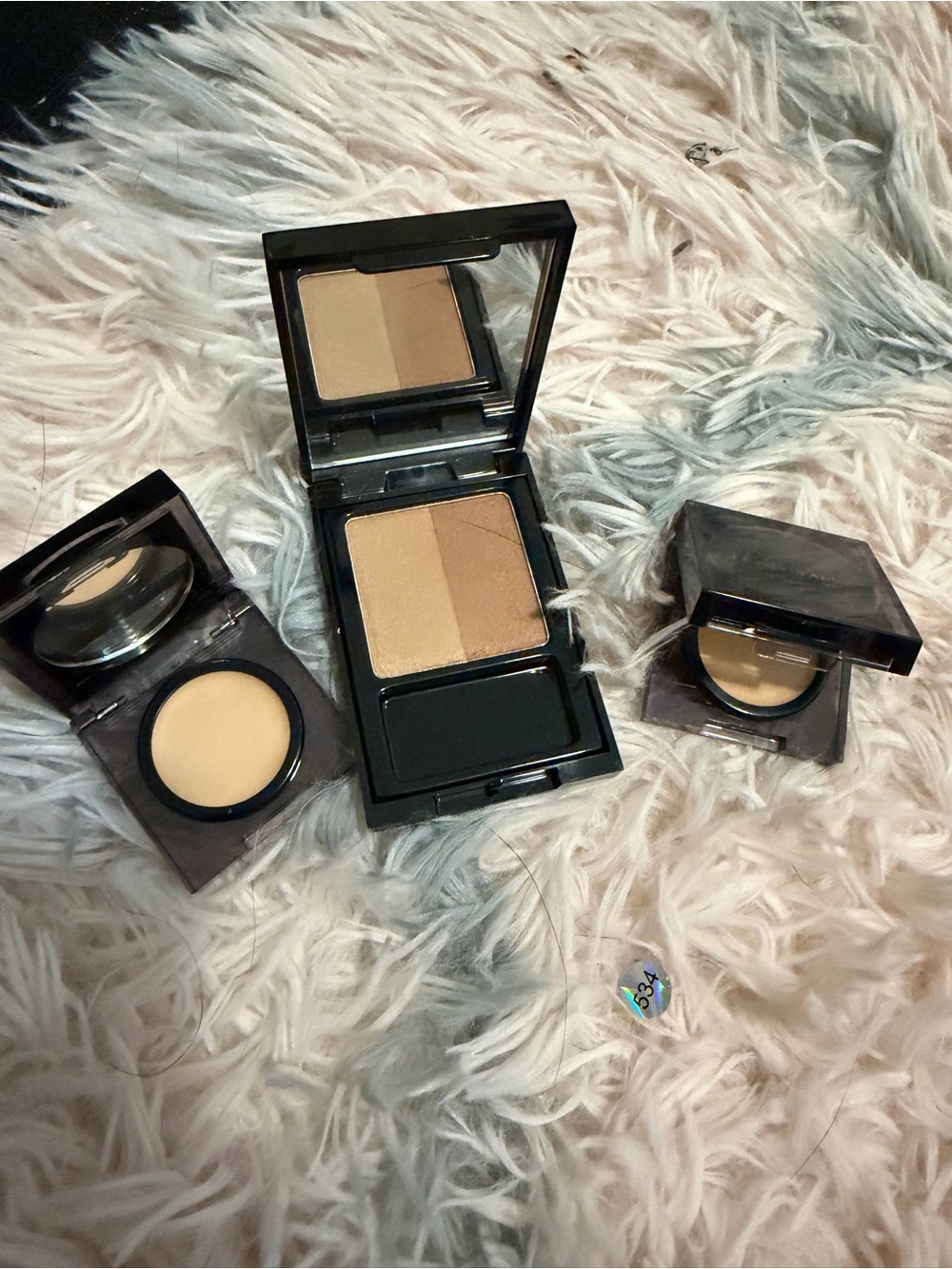 Elizabeth Arden Neutral Beige Compact Powder Makeup Trio - Women Makeup